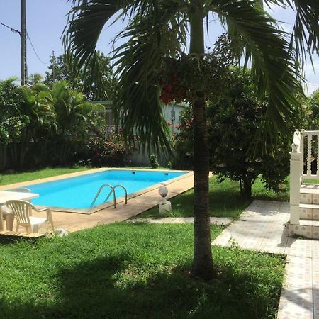 T2 Tropical En Bord De Piscine A 100M De La Mer Διαμέρισμα Λε Καρμπέ Εξωτερικό φωτογραφία